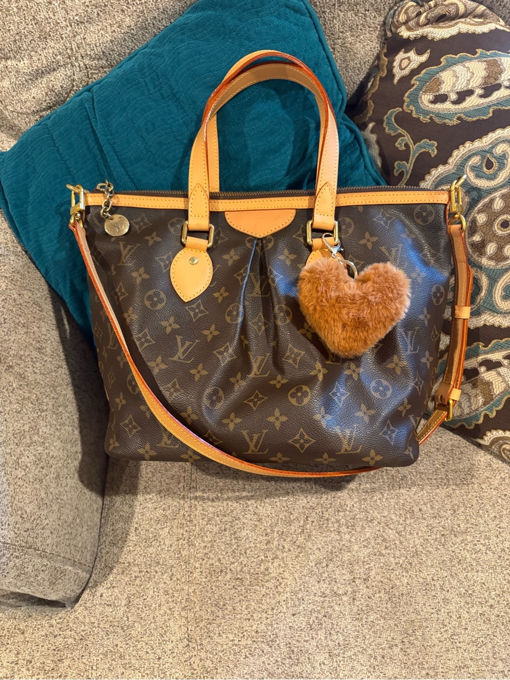 Louis Vuitton - Picture 16 of 16